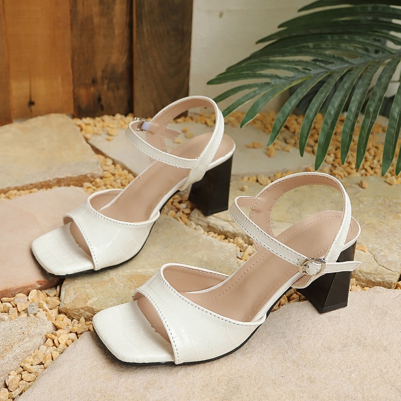 Wide Fit Heels - Sandalias de tacón cuadrado con punta