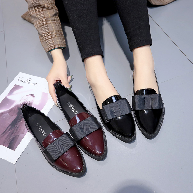 Women Shoes On Sale - Zapatos Planos de Piel Sintética Negra/Vino