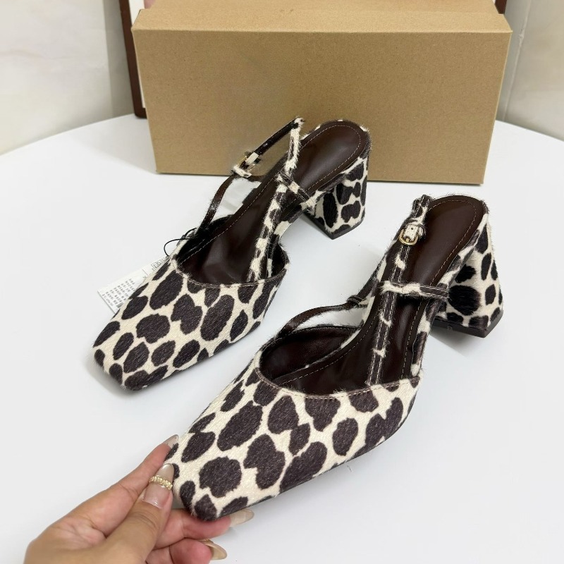 Sandalias de tacón medio con e - Leopard Print Heels reseña y precio