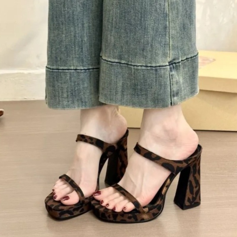 Sandalias de Mujer a la Moda c - Leopard Print Heels reseña y precio